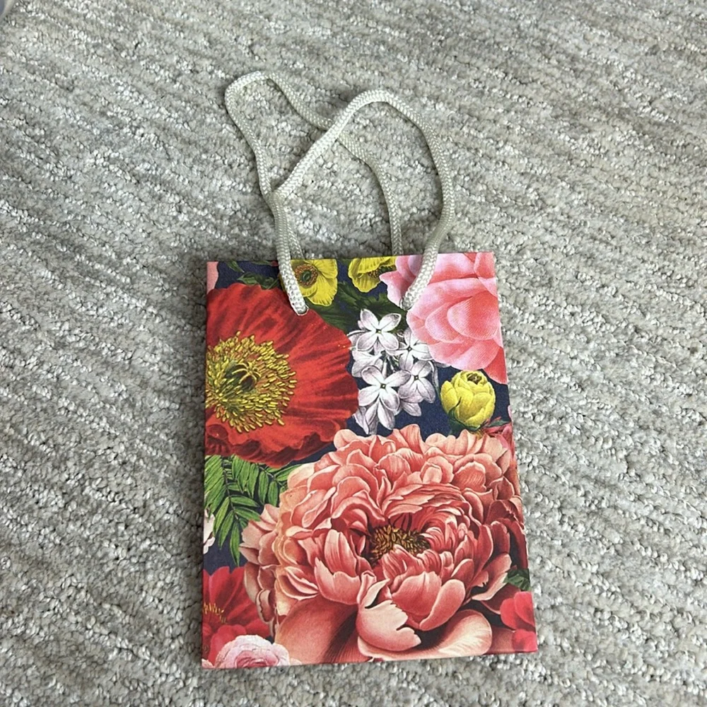 2 Floral Gift Bags